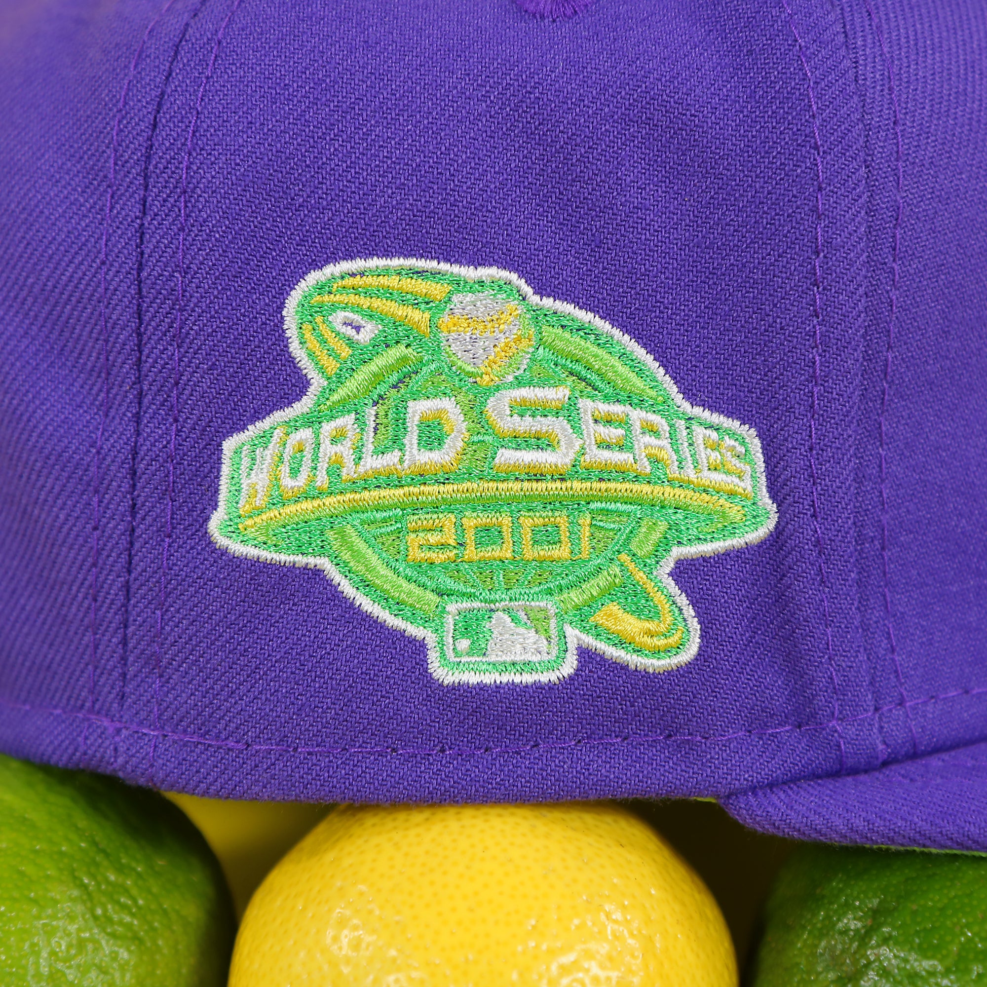 Arizona Diamondbacks Cooperstown 2001 World Series Side Patch Citrus Pop Green UV 59Fifty Fitted Cap