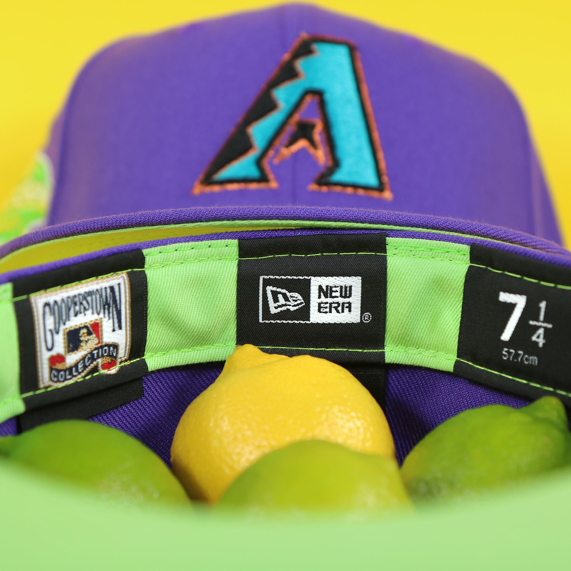 Arizona Diamondbacks Cooperstown 2001 World Series Side Patch Citrus Pop Green UV 59Fifty Fitted Cap