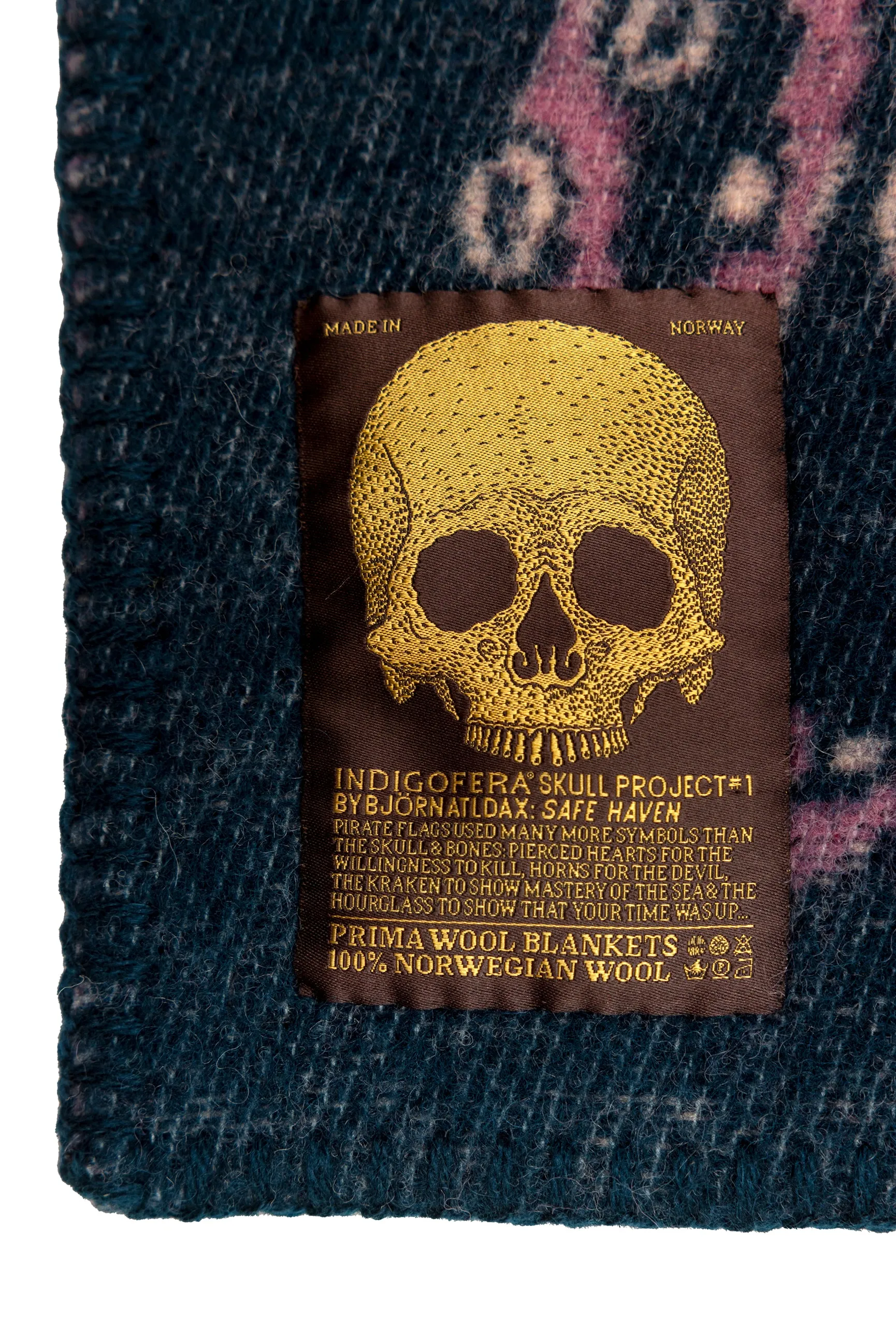 Indigofera x Bjrn Atldax 10 Skull Blankets - Safe Haven No. 1