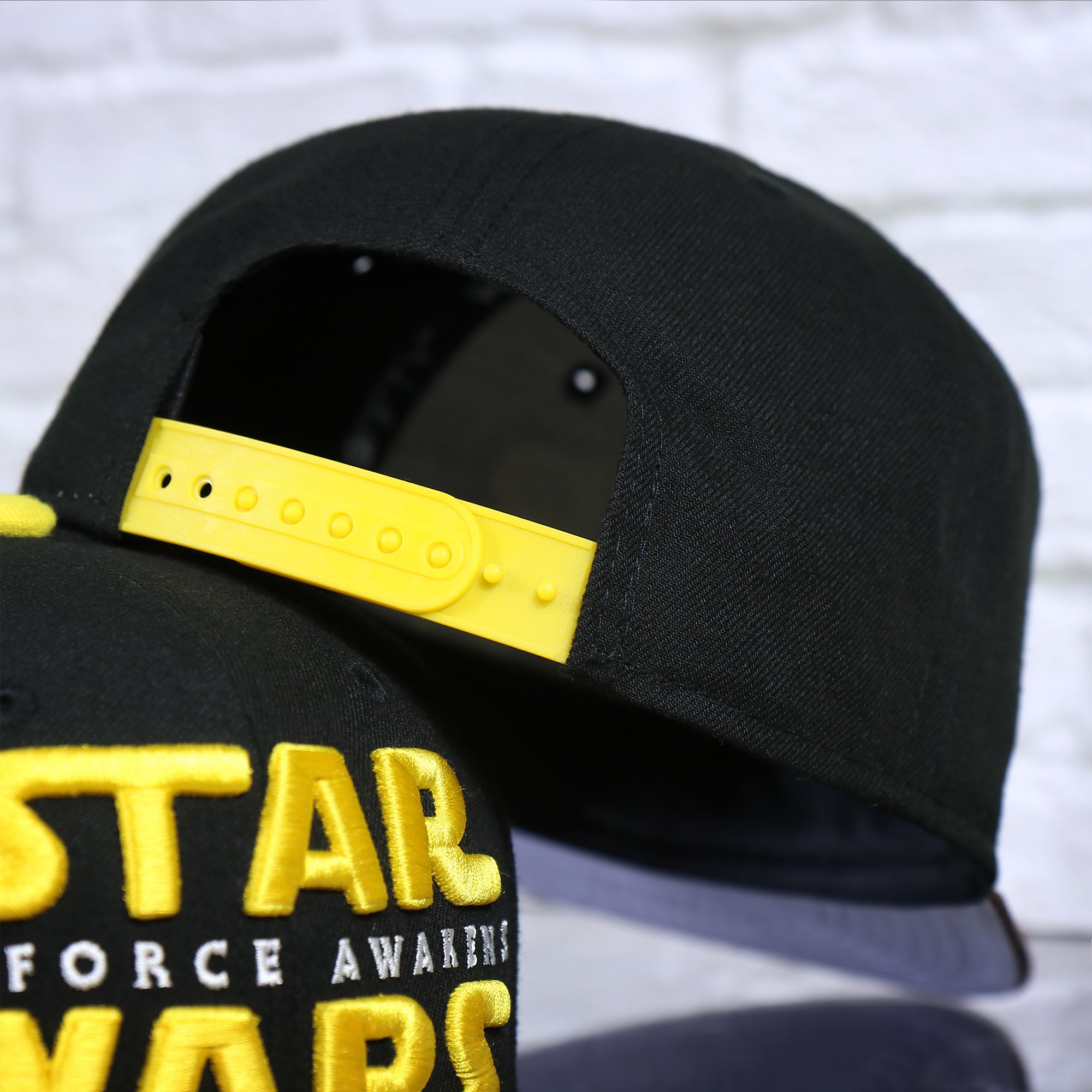 Star Wars The Force Awakens Gray Bottom 9Fifty Snapback Cap | Black